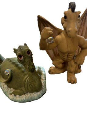 Krystonia: 2 Dragon Figurines: Gulbar-Gul & Groosh